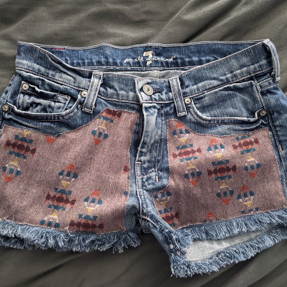 7 for all mankind shorts...sz 27